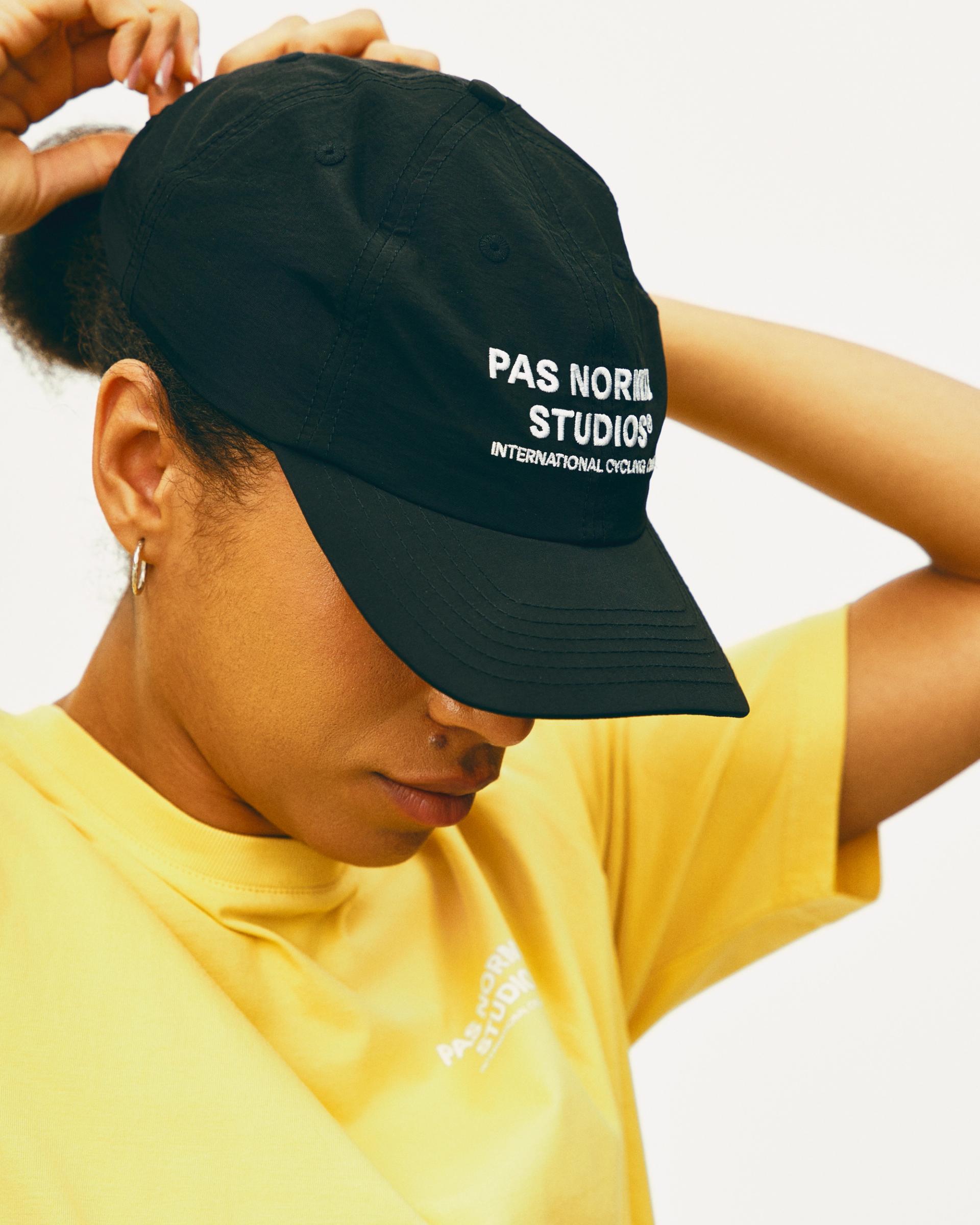 Gorro Pas Normal Studios Off-Race Unisex Negro #4