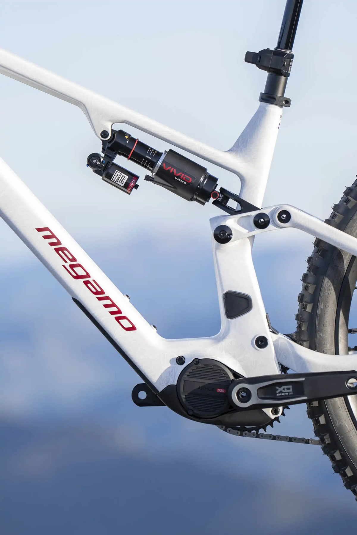 Megamo Reason CRB 02 Avinox M2S 2027 White Ice #5