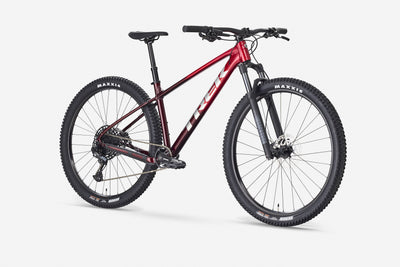 Trek Marlin 7 Gen 3 2026 Fury Red/Lithium Grey Fade