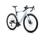 Biciclette Elettriche Orbea Gain M40 2026 Halo Silver Matt/Blu Carbon View Gloss